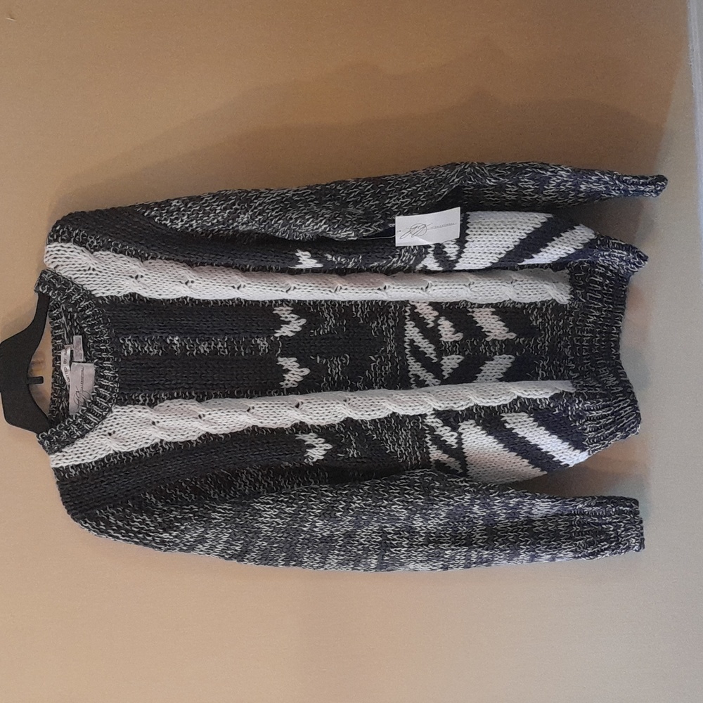 NWT Vintage J G International Hand knitted sweater
